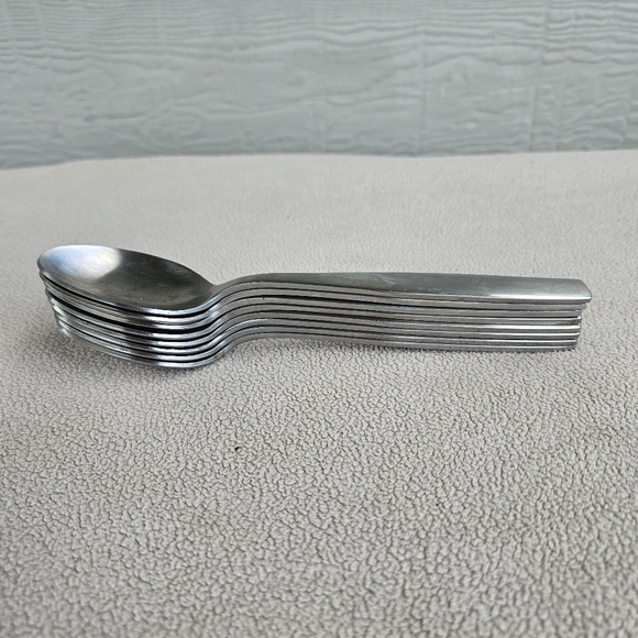 Oneida Stainless Soup Spoon Lot of 8 Cannon? 7 2/16" Satin 90-192 - Picture 10 of 10